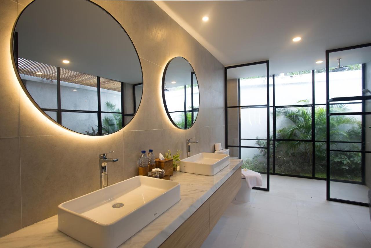 The Kon'S Villa Bali Seminyak Exterior photo